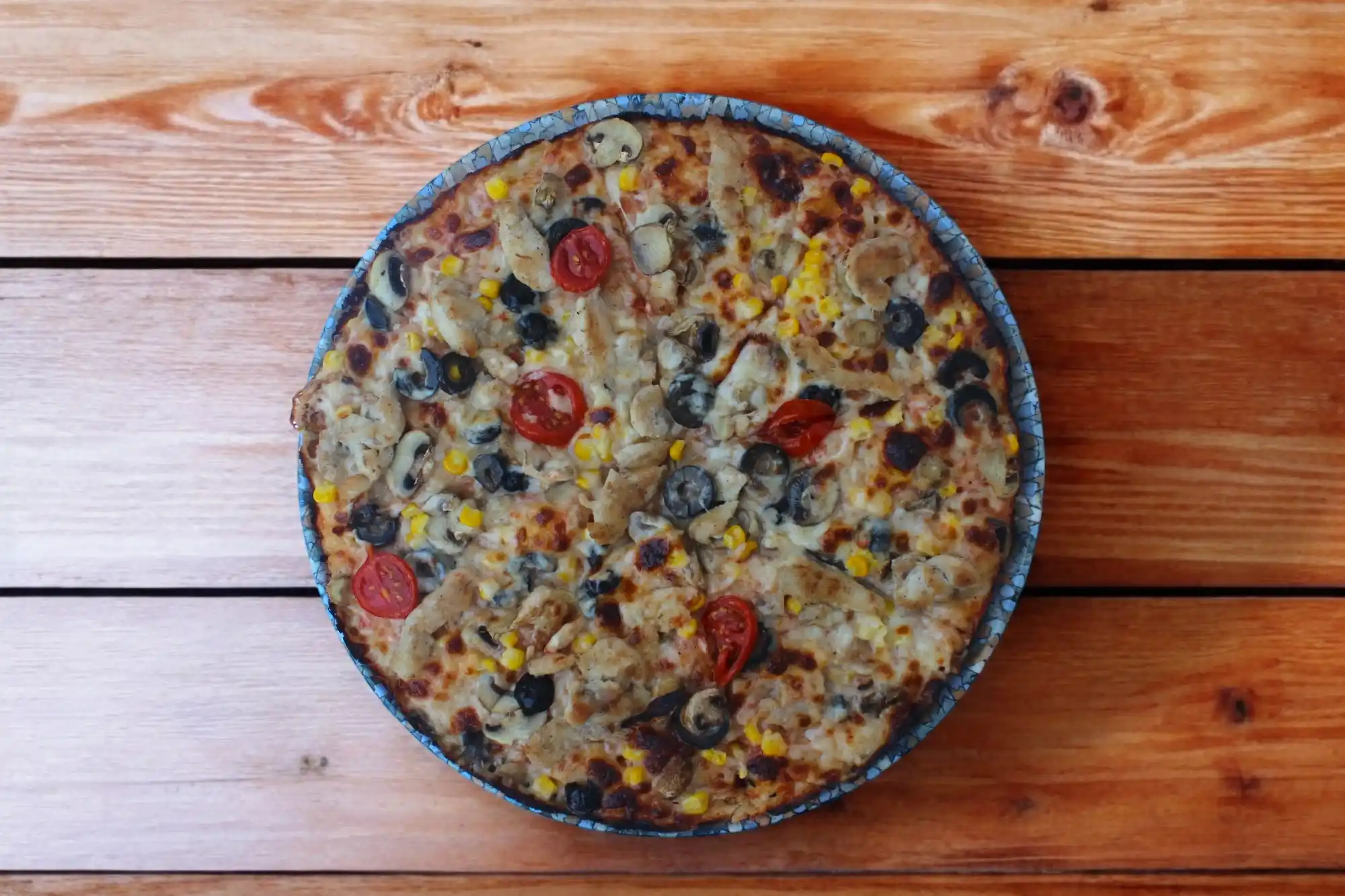 Tavuklu Pizza